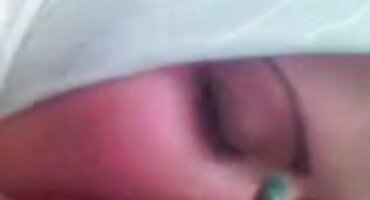 sex lo dit Stepmom gặp stepson với âm đụ gái hộ.