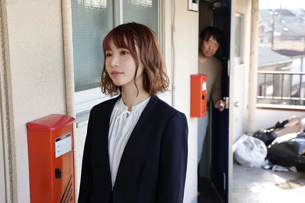 sybil a sex Gã nhà cạnh bên biến thái thường xuyên nghe tiếng rên của đôi bà xã Chồng yêu trẻ cạnh bên